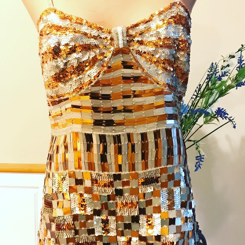 🤩Vintage Inspired Metallic Glam Tank Top